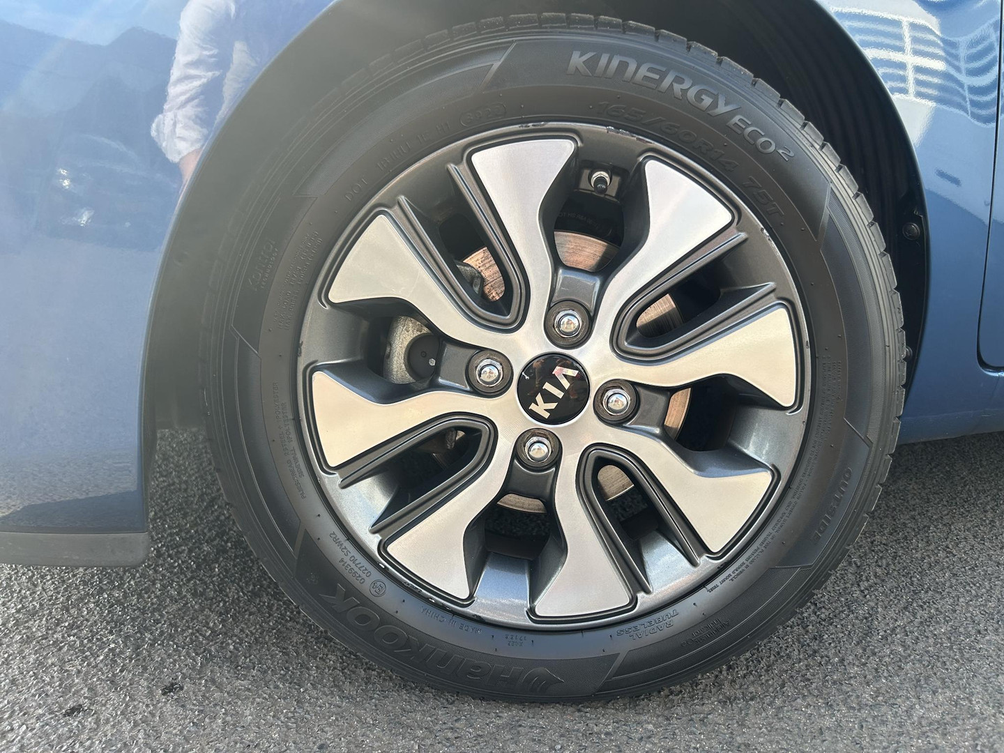 Kia