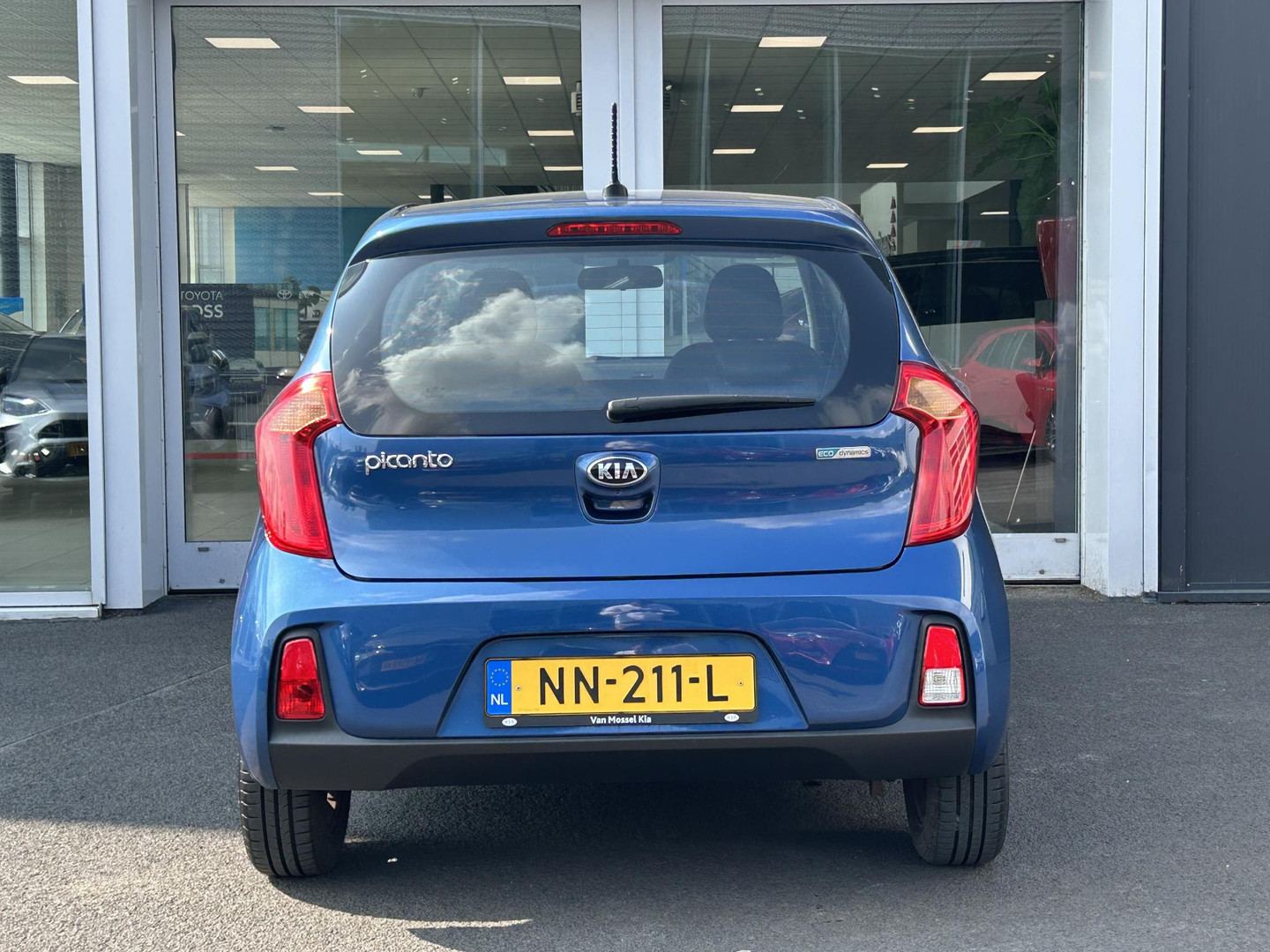 Kia