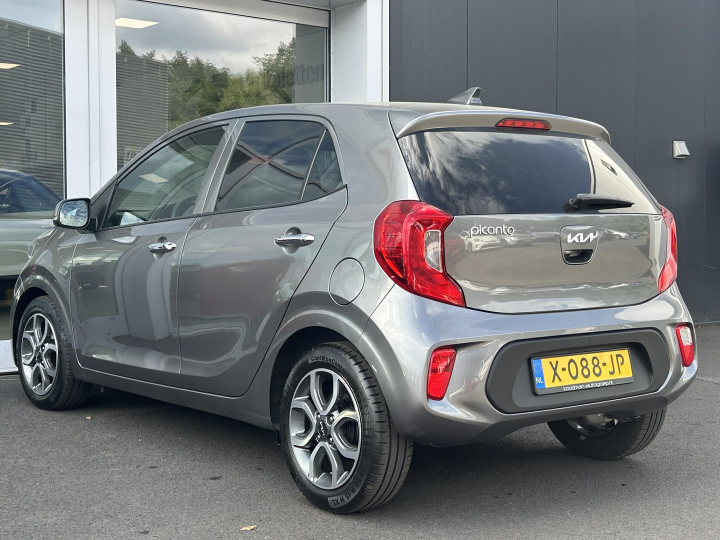 Kia Kia