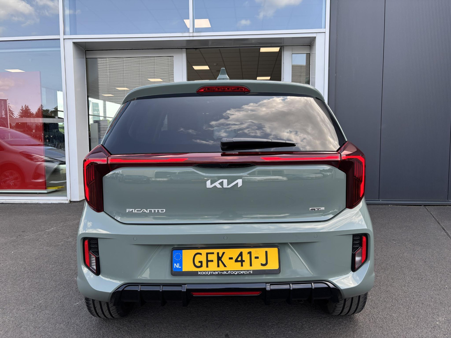 Kia