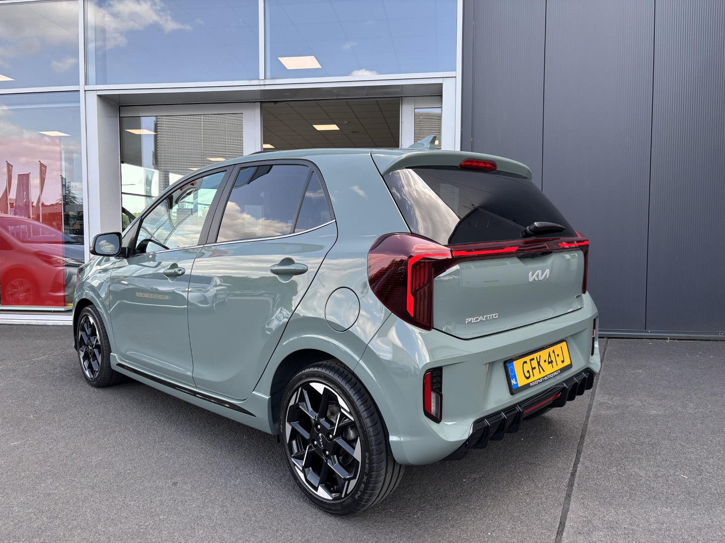 Kia