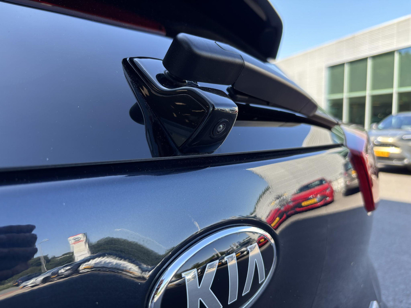 Kia