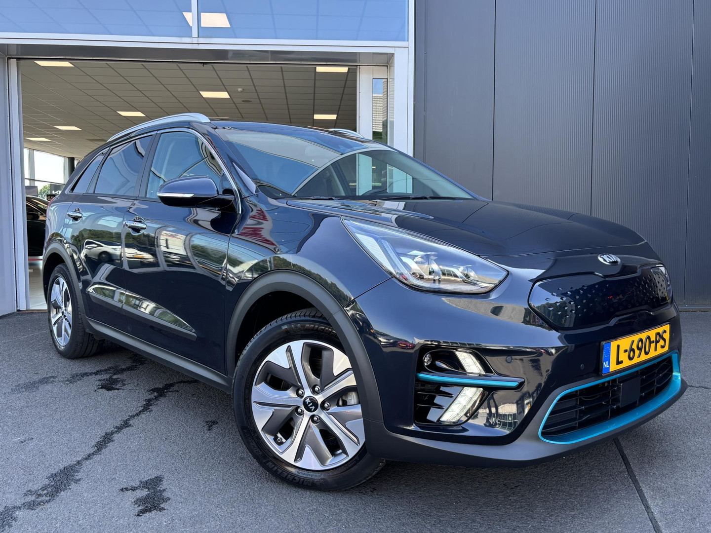 Kia