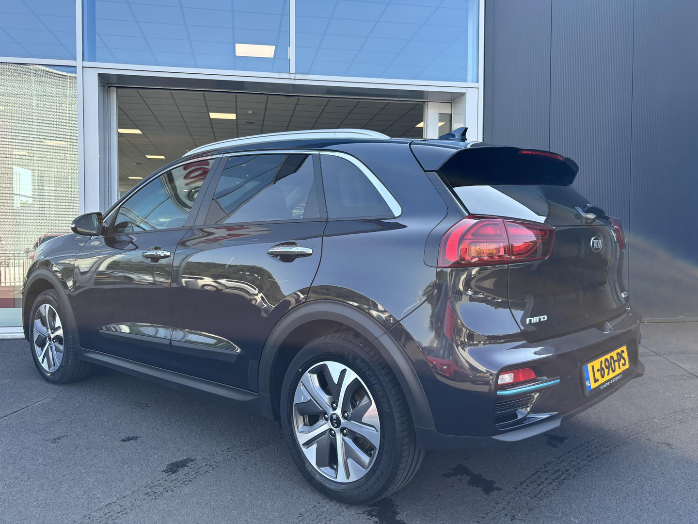 Kia
