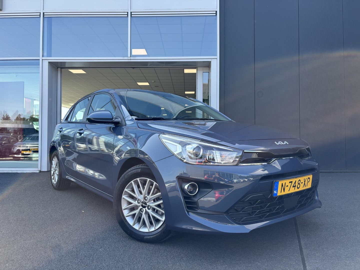 Kia Kia