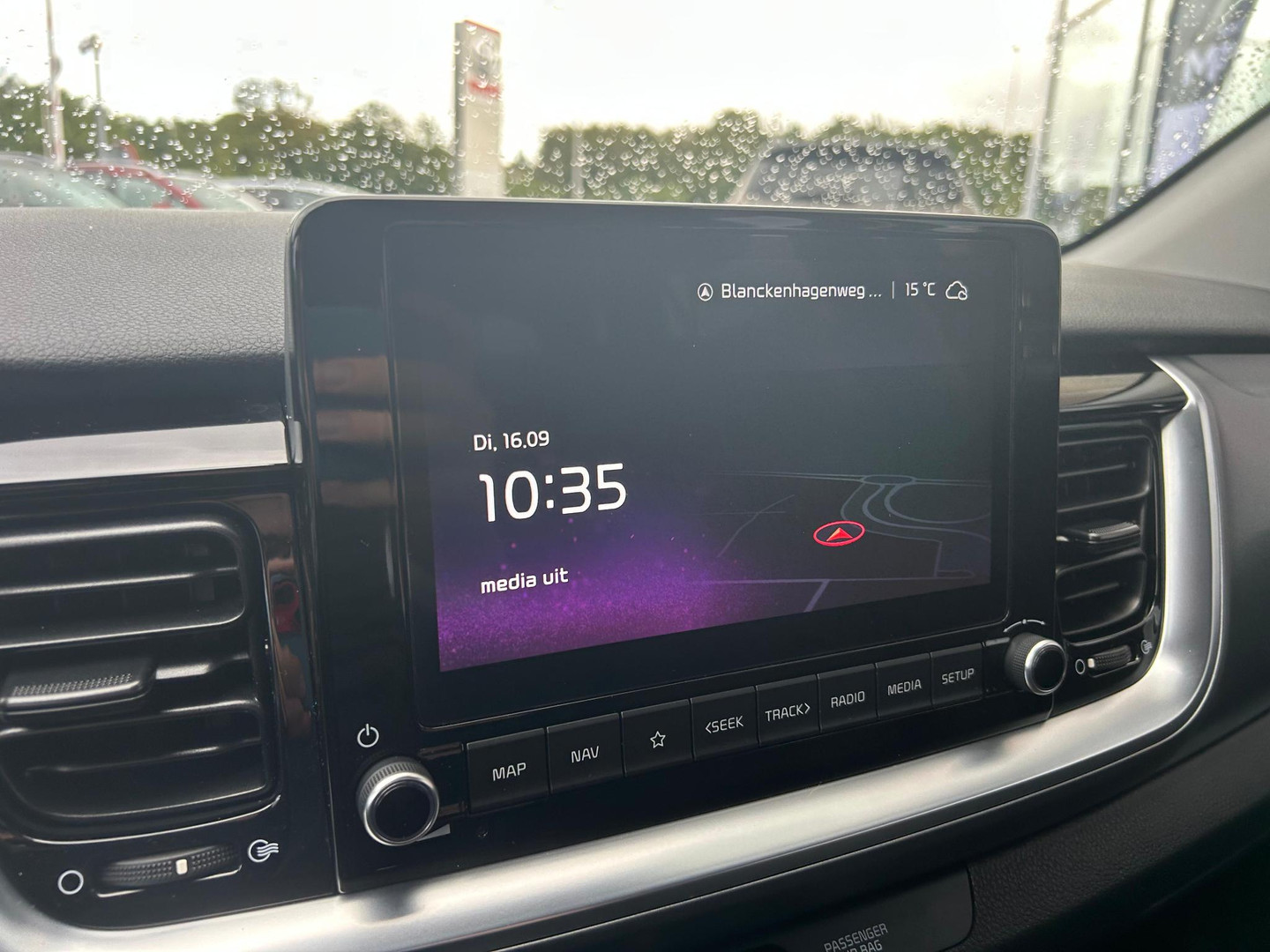 Kia Kia