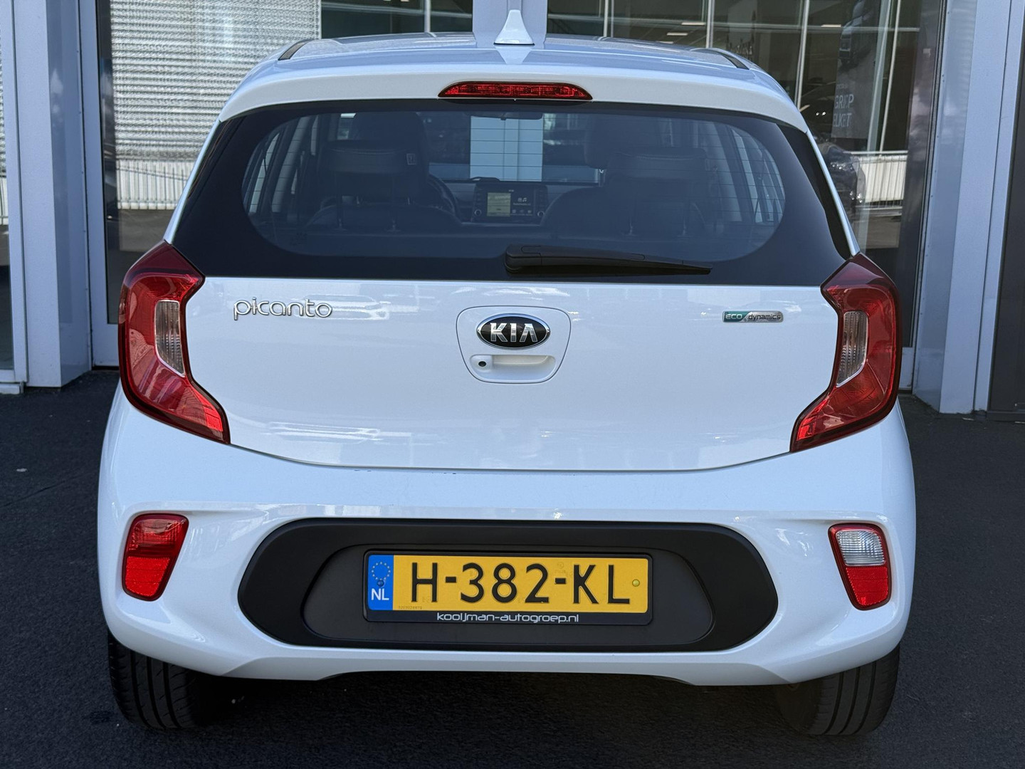 Kia