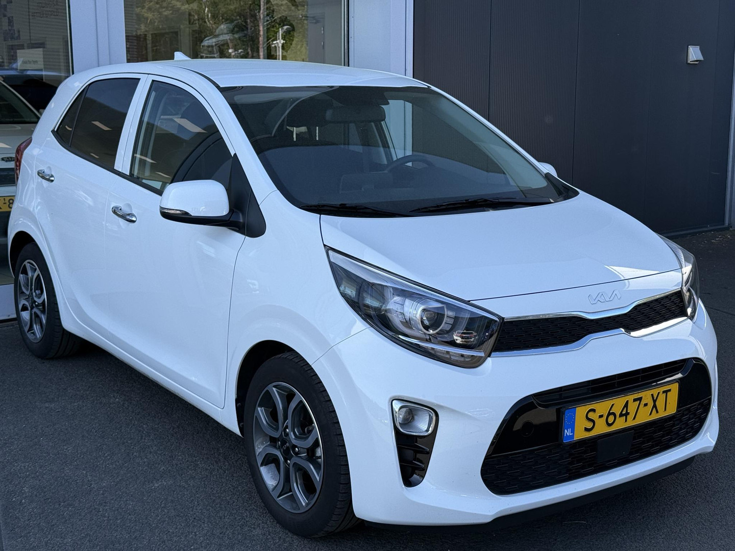 Kia