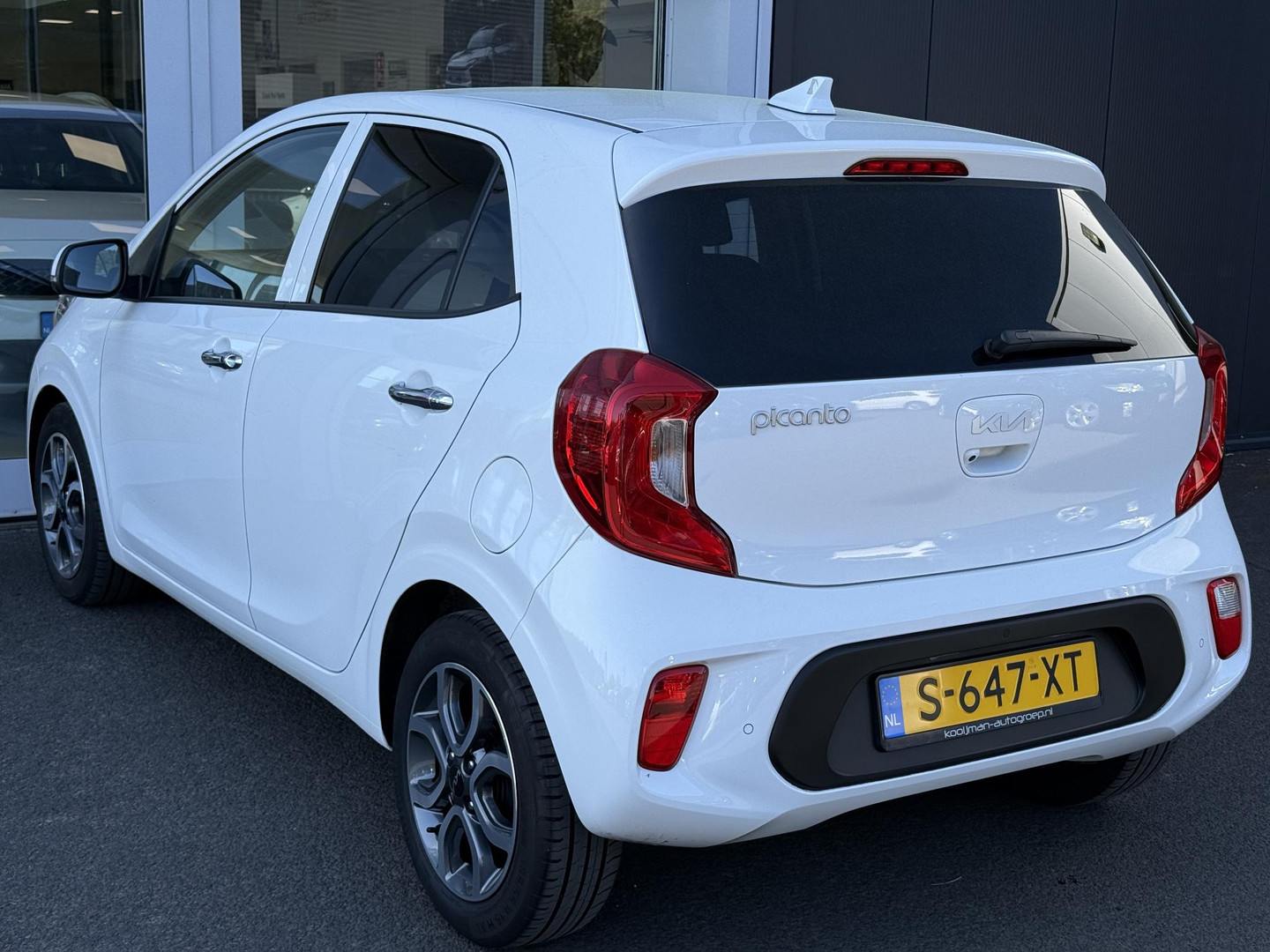 Kia