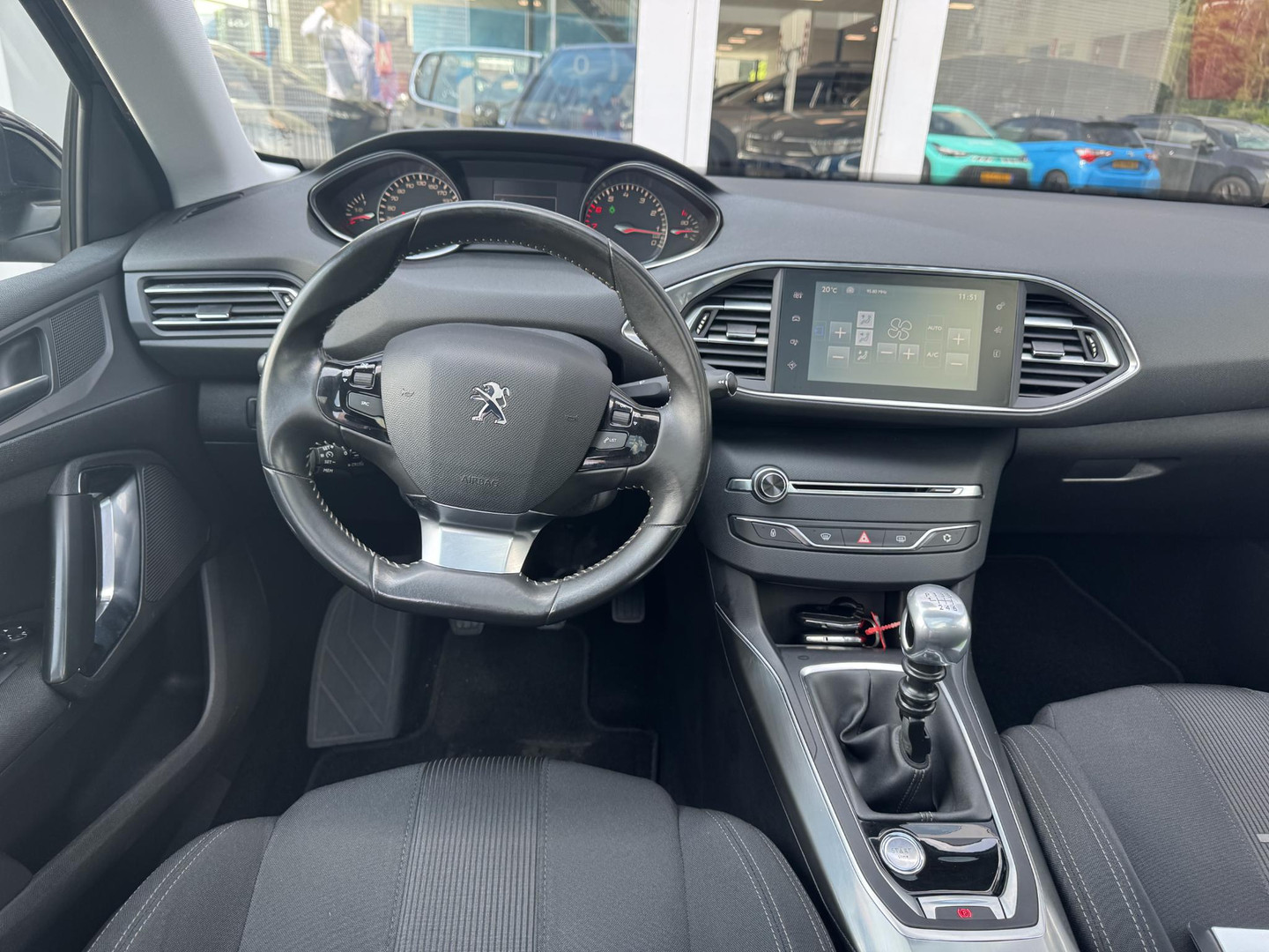 Peugeot 308