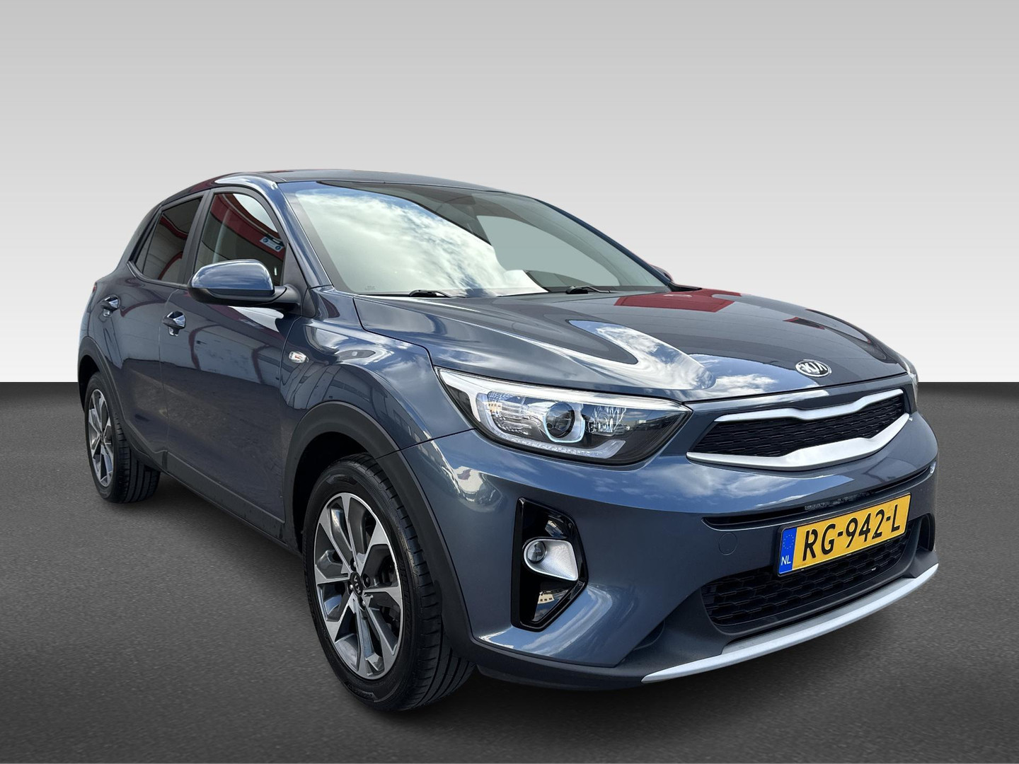 Kia