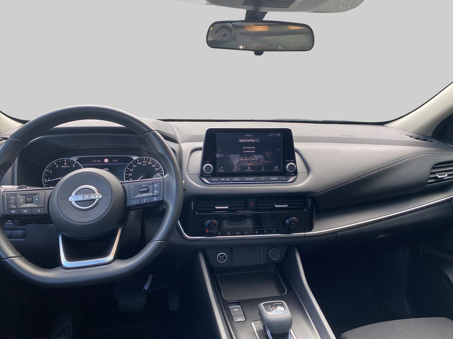Nissan Nissan