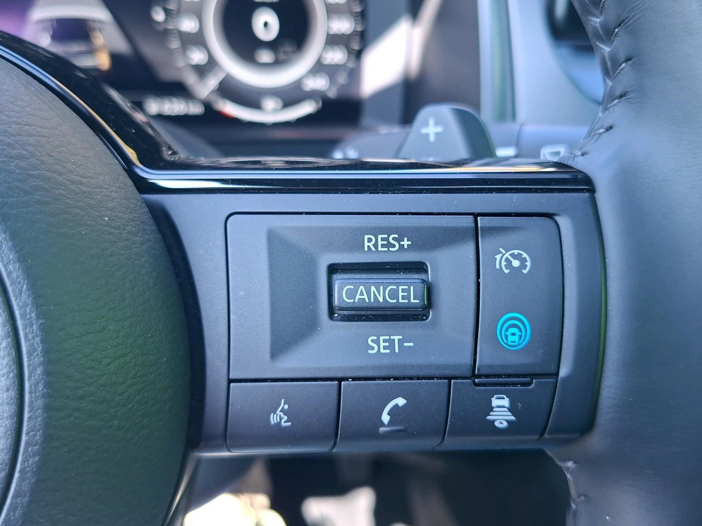 Nissan Nissan