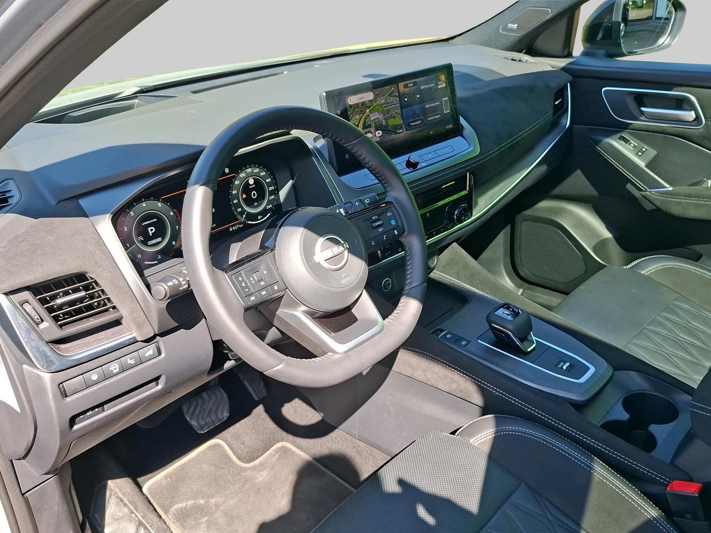 Nissan Nissan