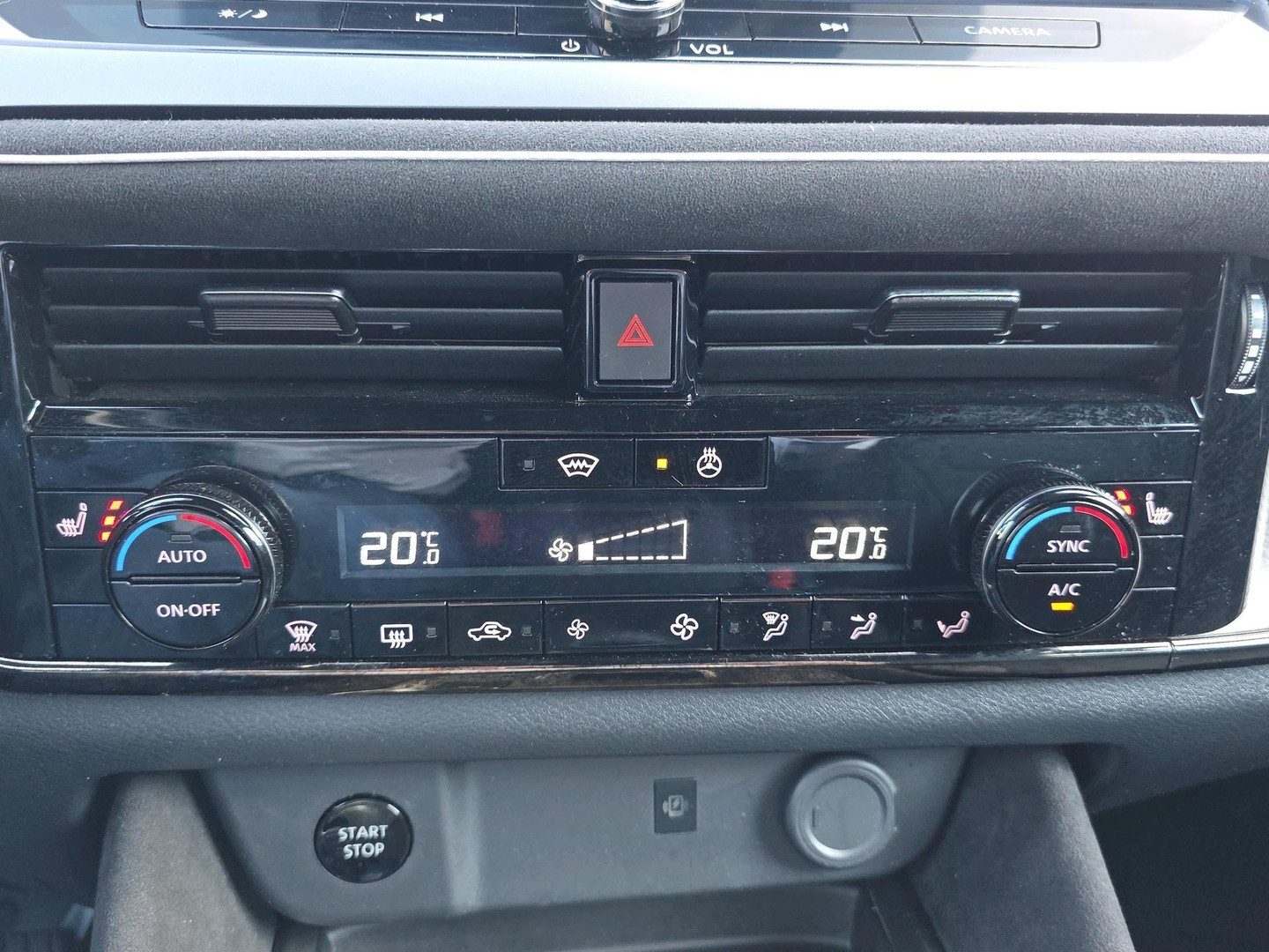 Nissan Nissan