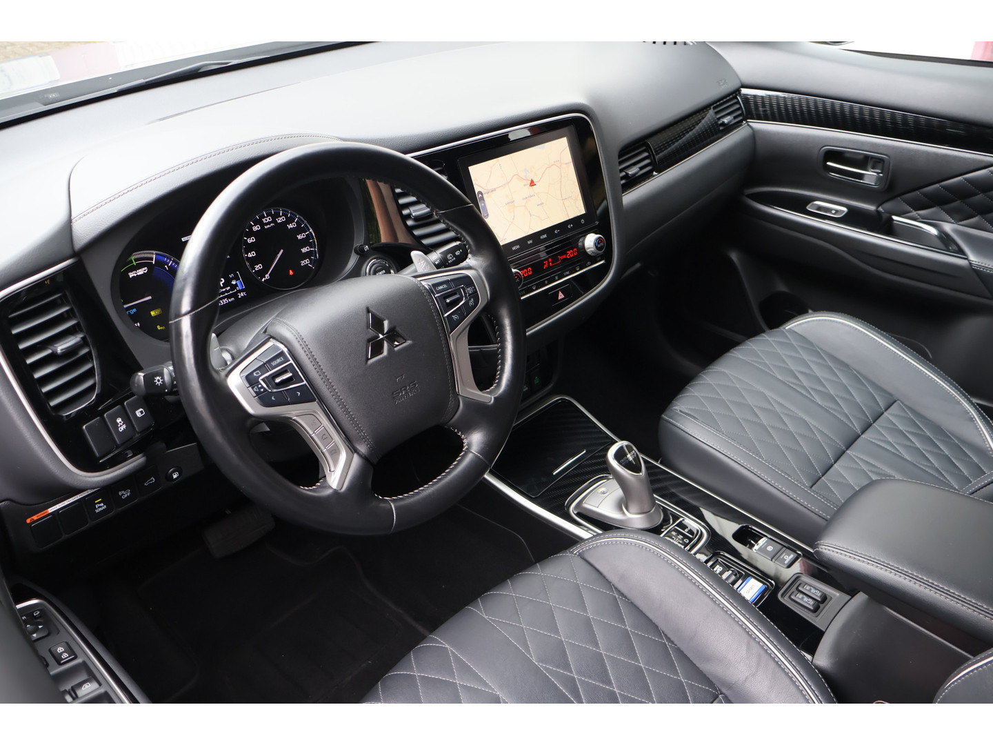 Mitsubishi Mitsubishi