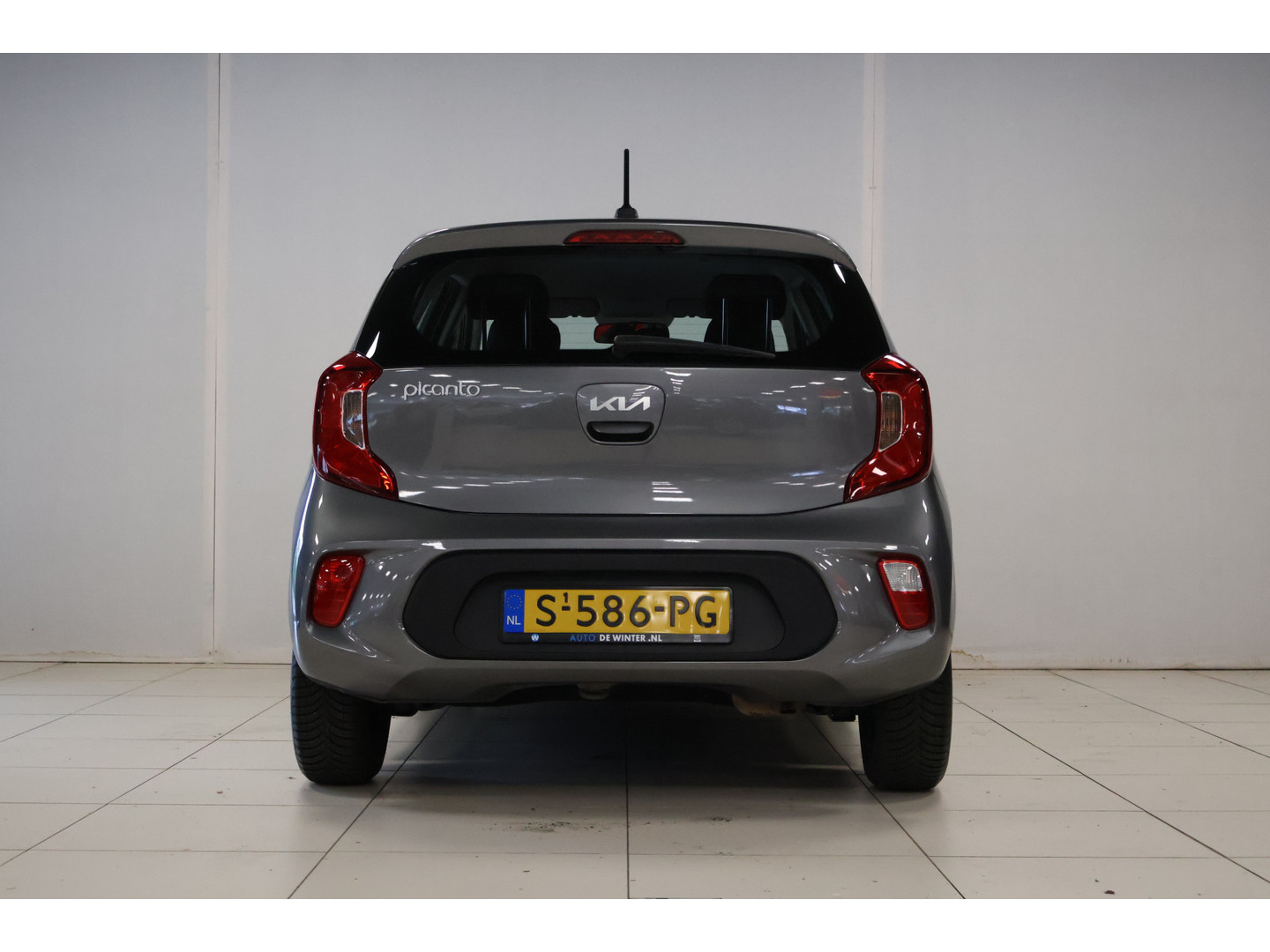 Kia