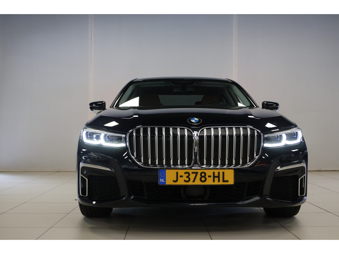 BMW BMW