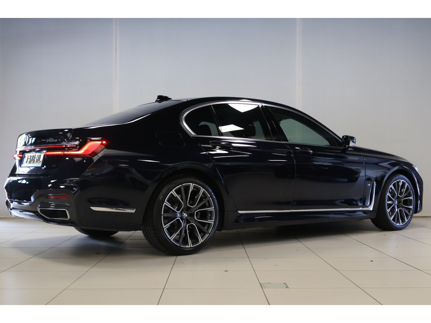 BMW BMW
