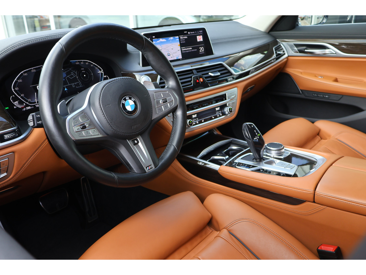 BMW BMW