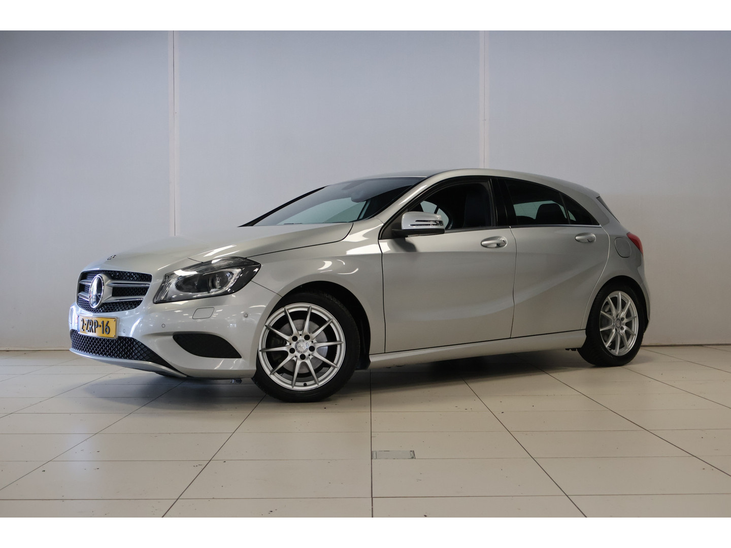 Mercedes-Benz Mercedes-Benz