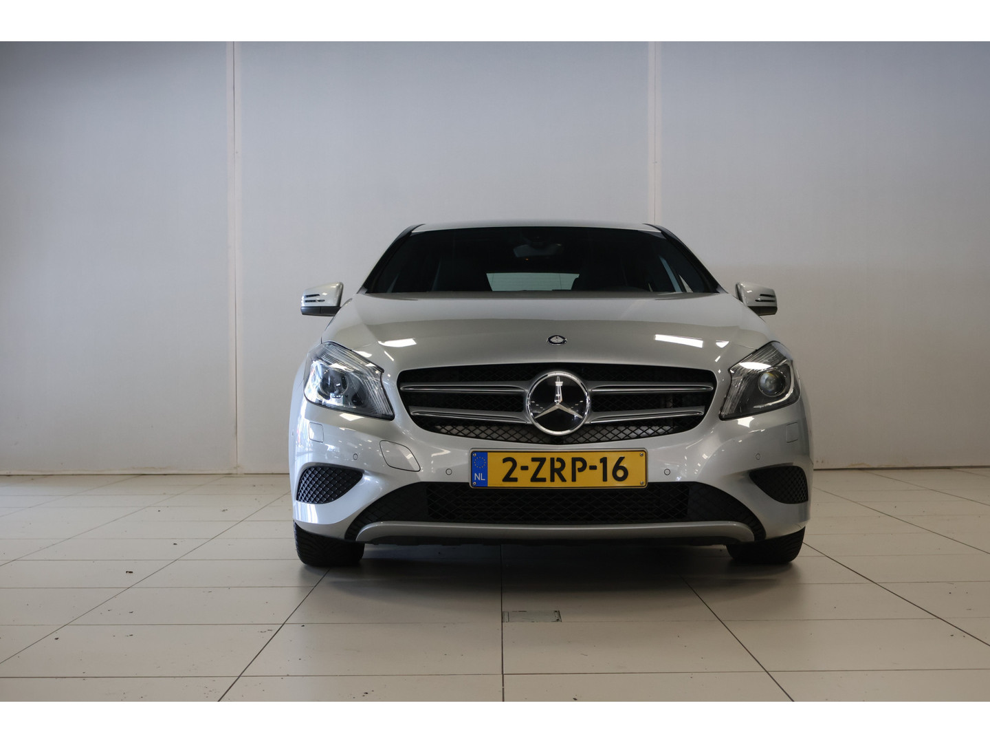 Mercedes-Benz Mercedes-Benz