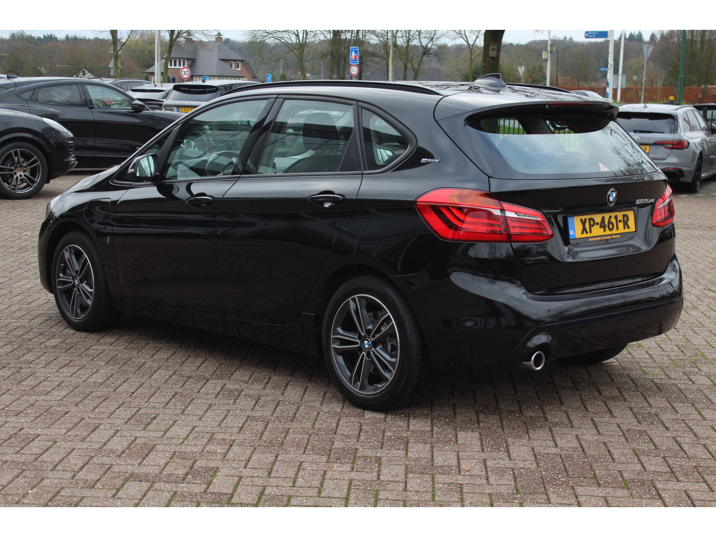 BMW