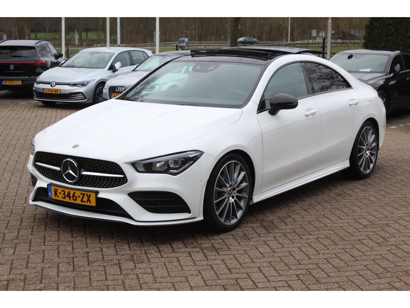 Mercedes-Benz Mercedes-Benz