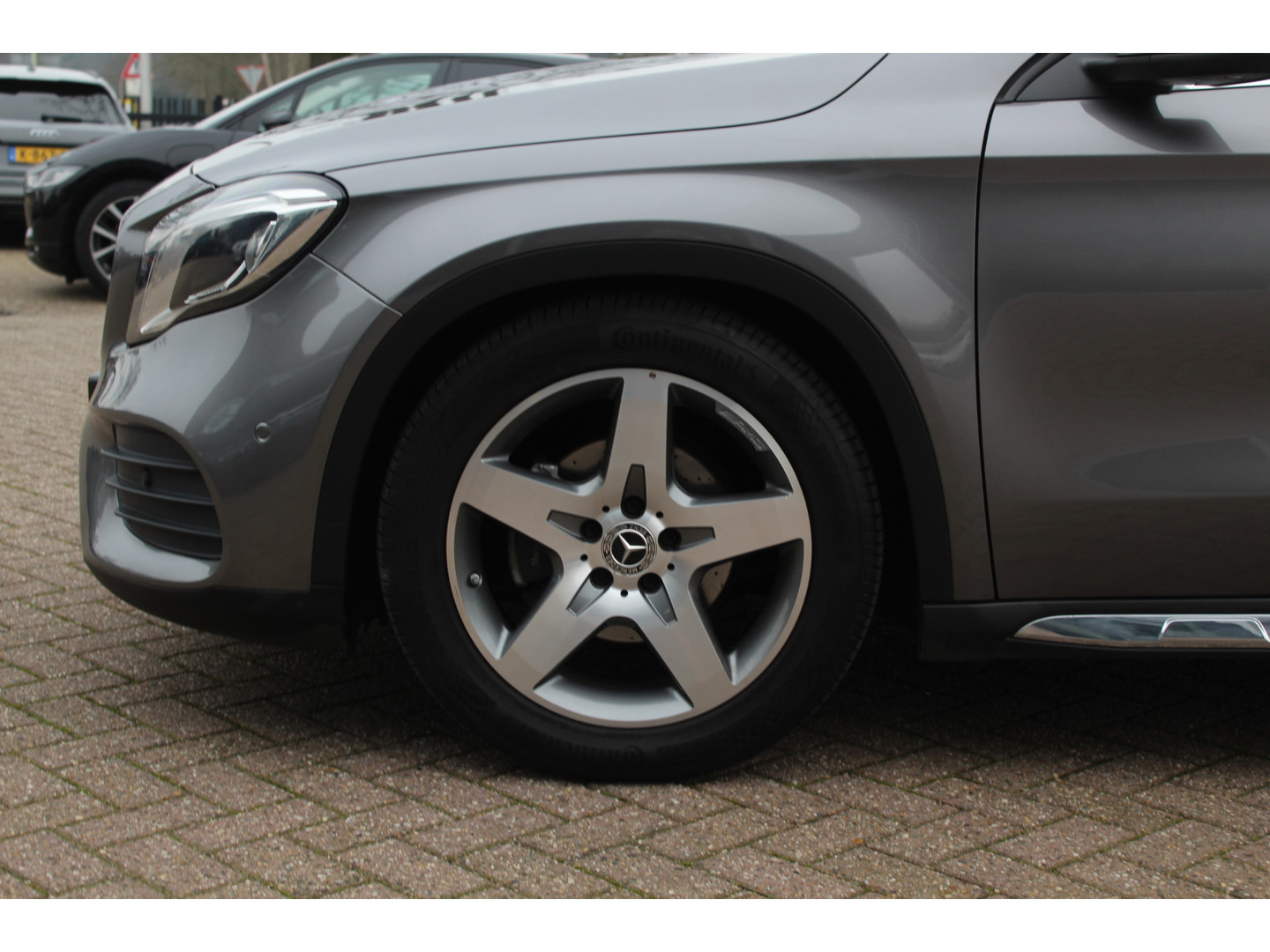 Mercedes-Benz