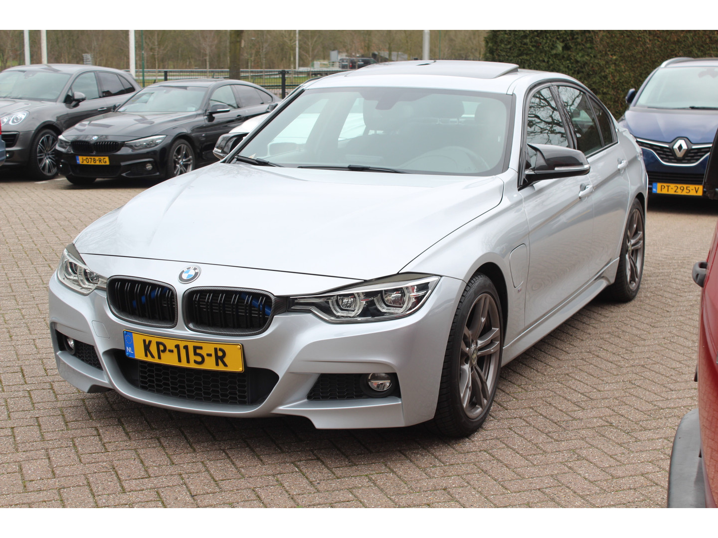BMW BMW