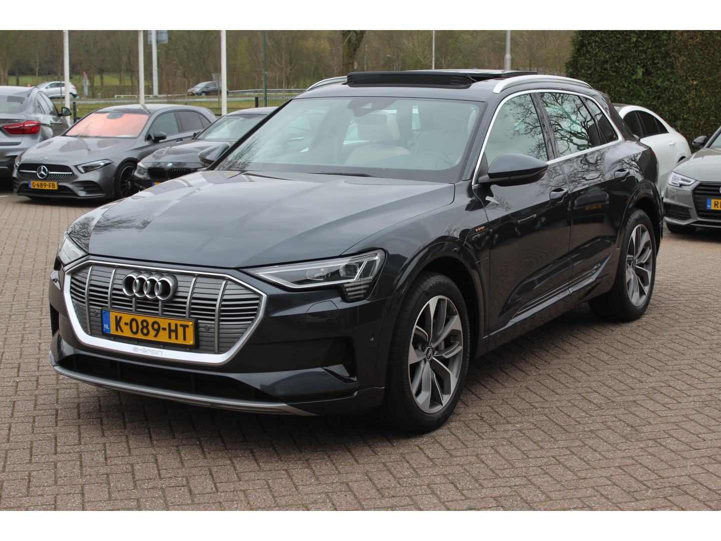 Audi