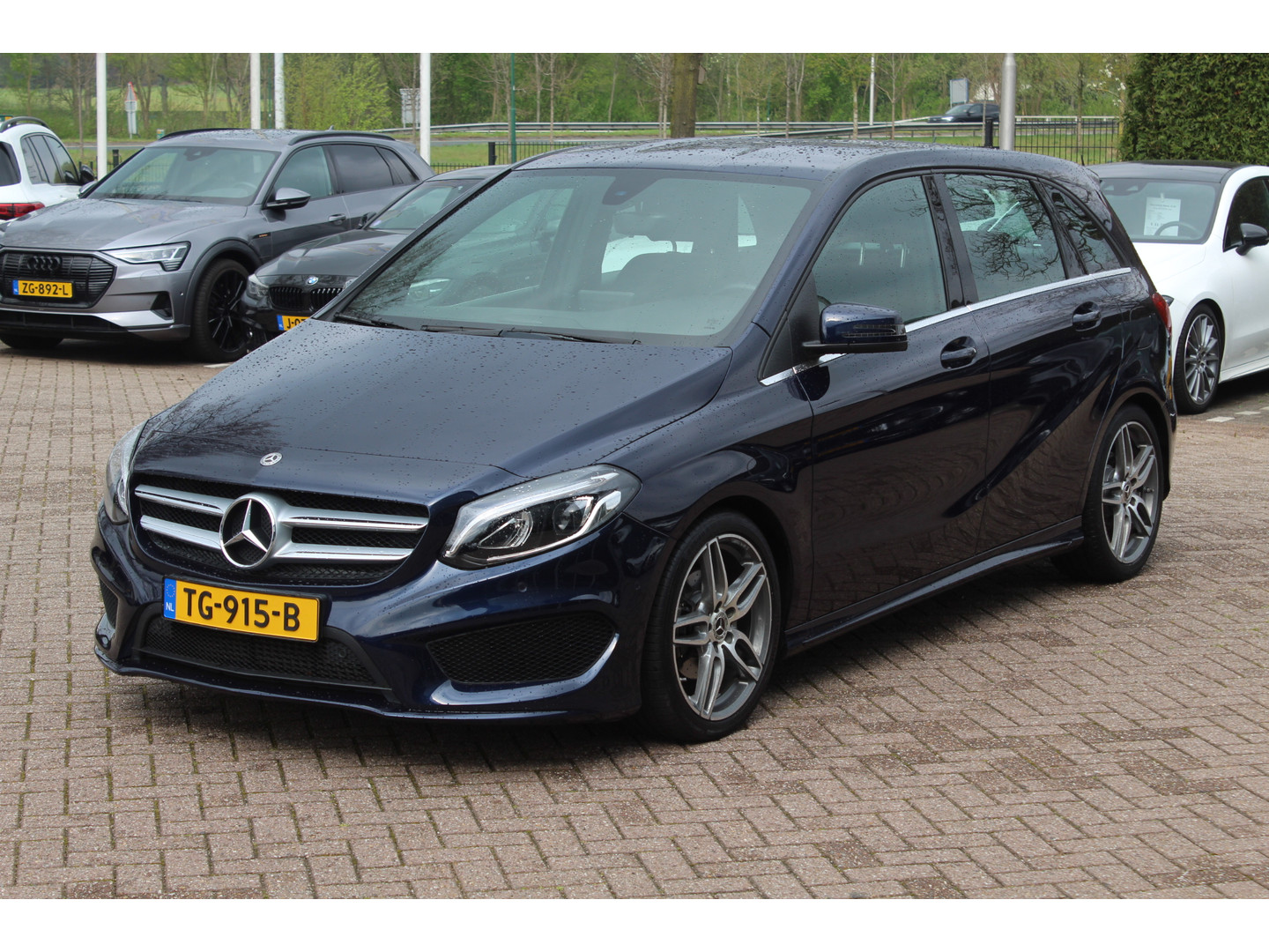 Mercedes-Benz