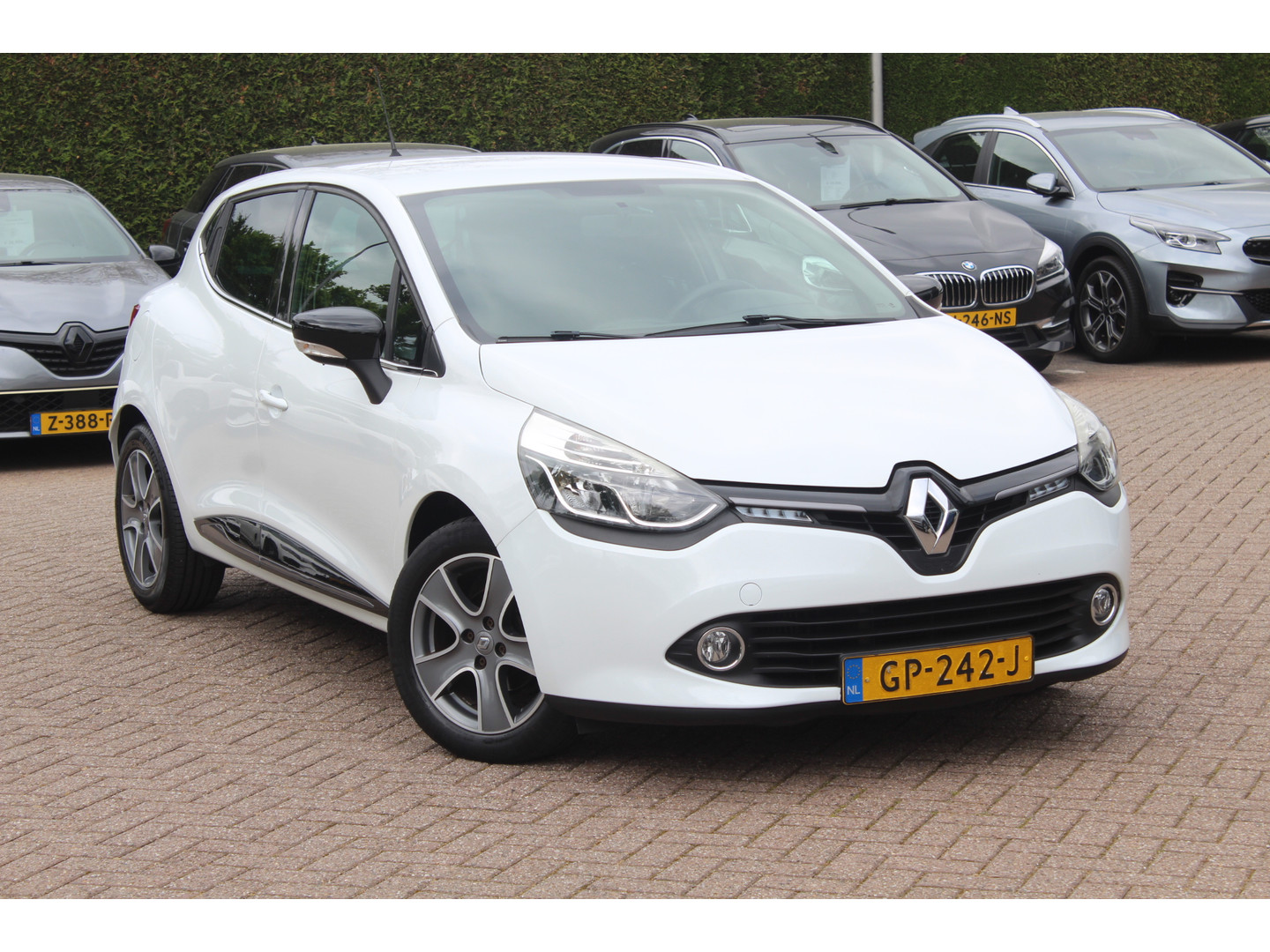 Renault Renault