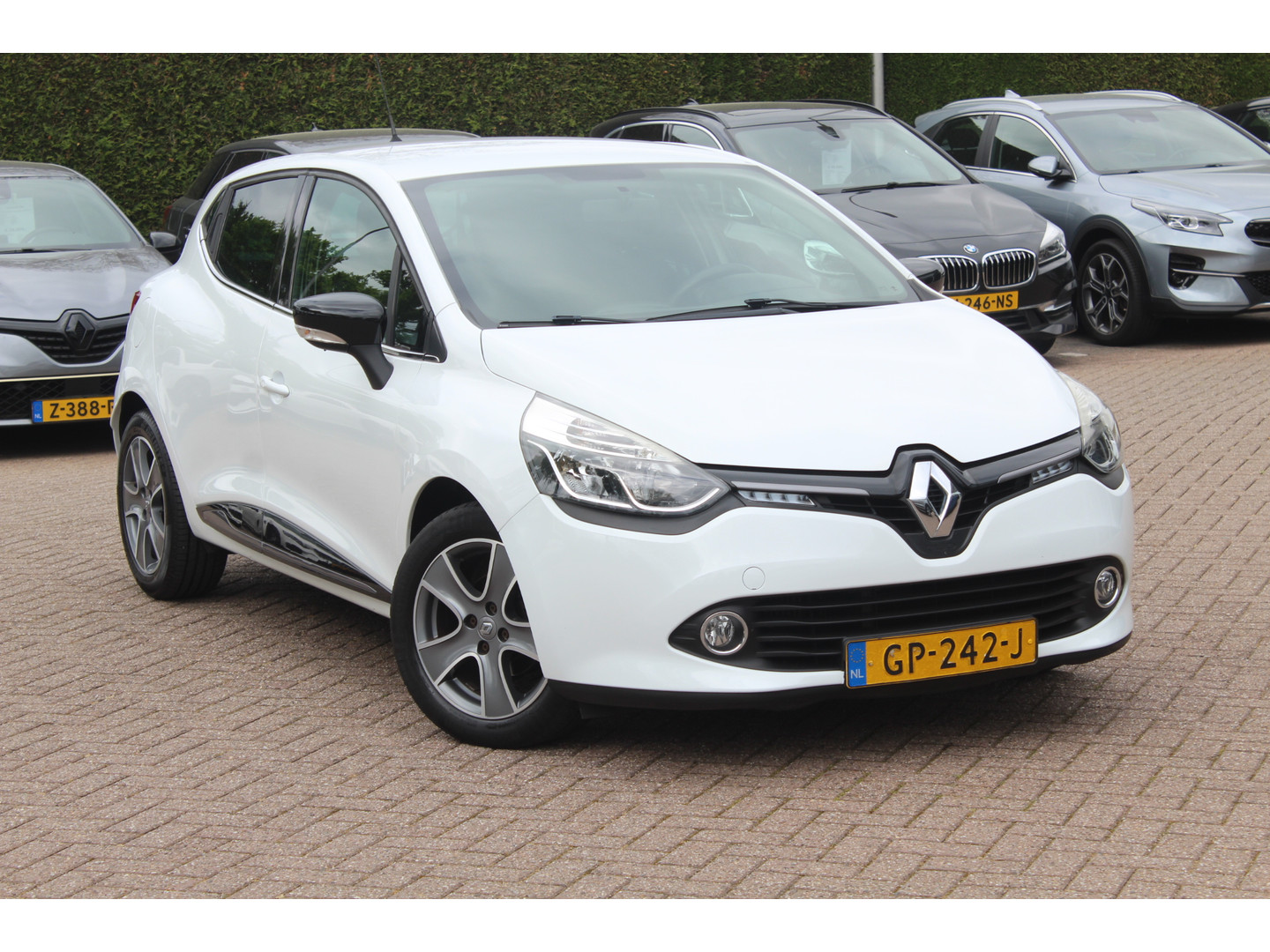 Renault Renault