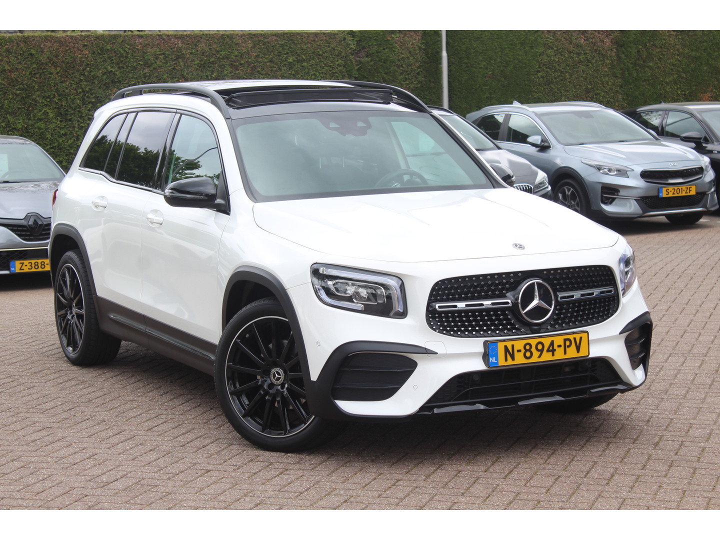 Mercedes-Benz