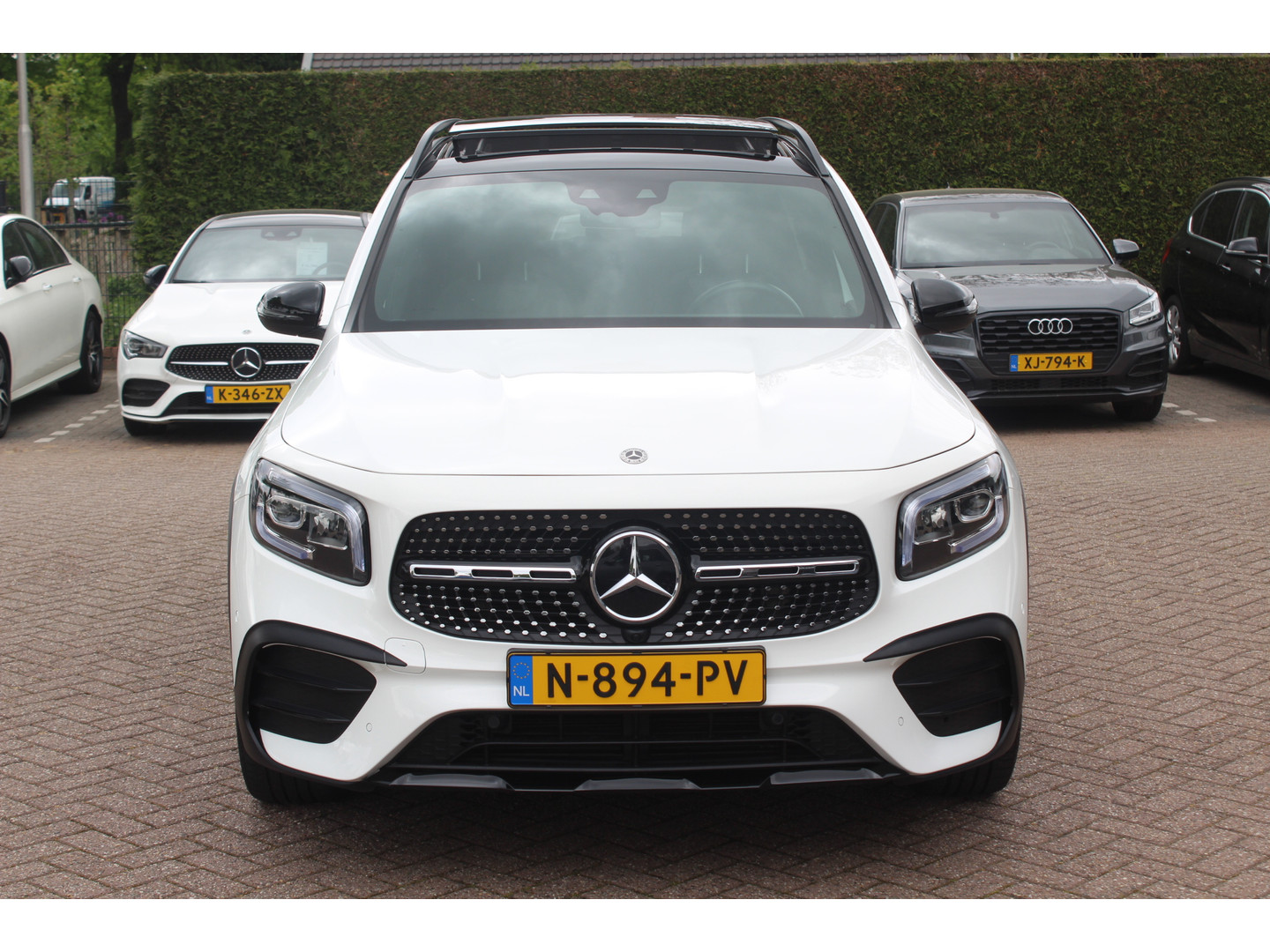 Mercedes-Benz