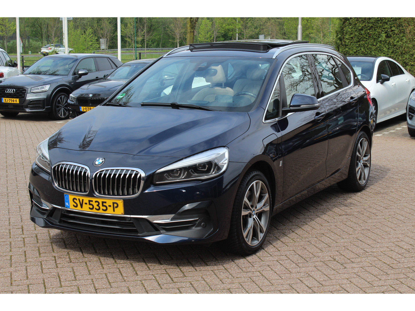 BMW