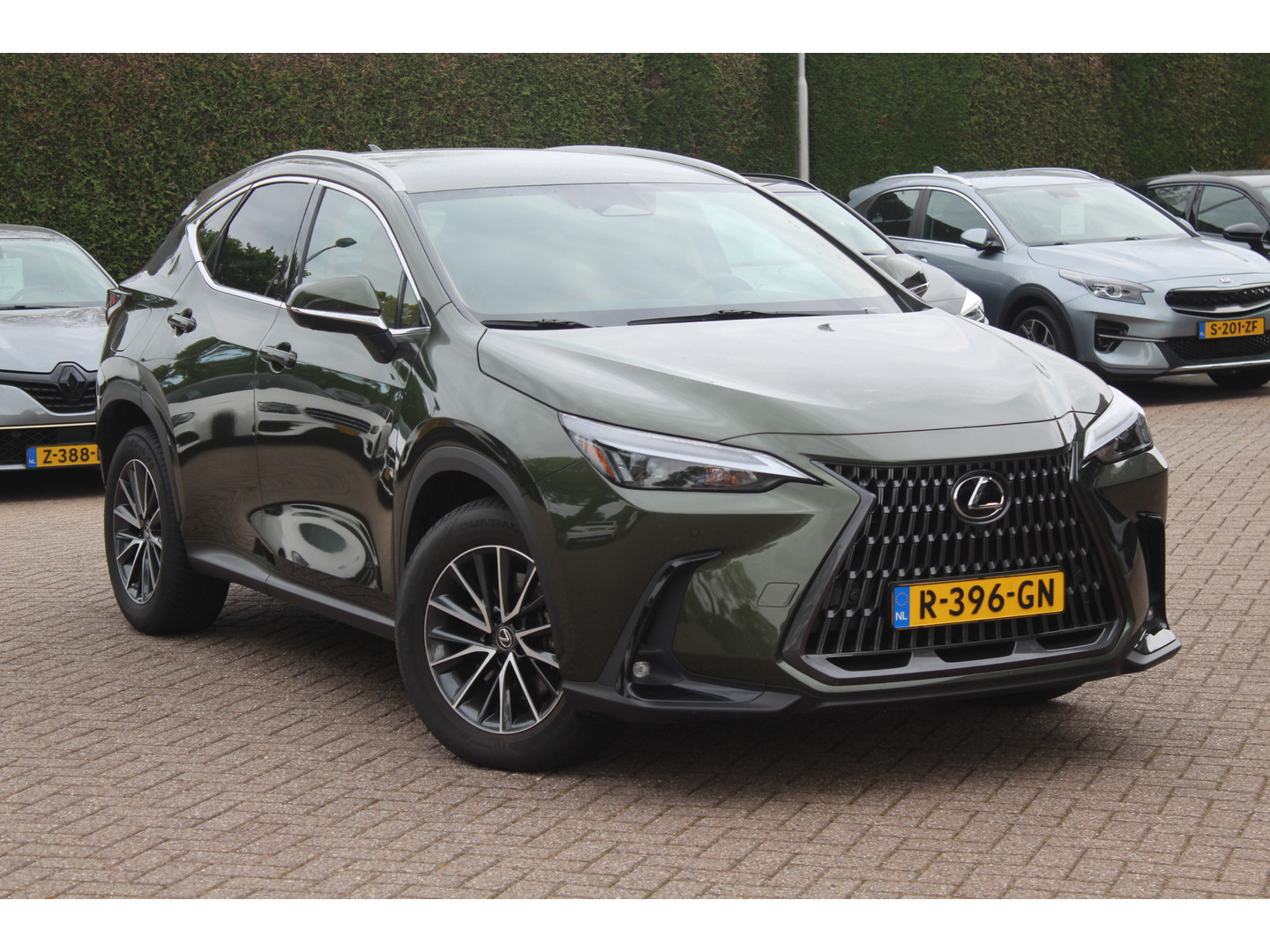 Lexus