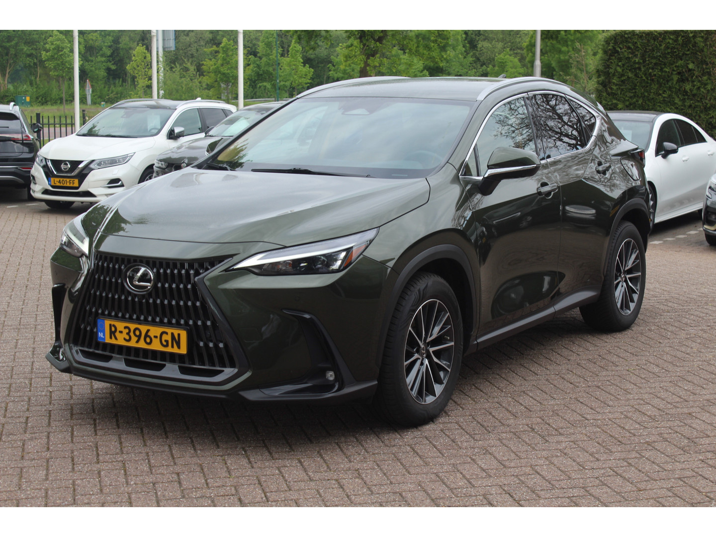 Lexus