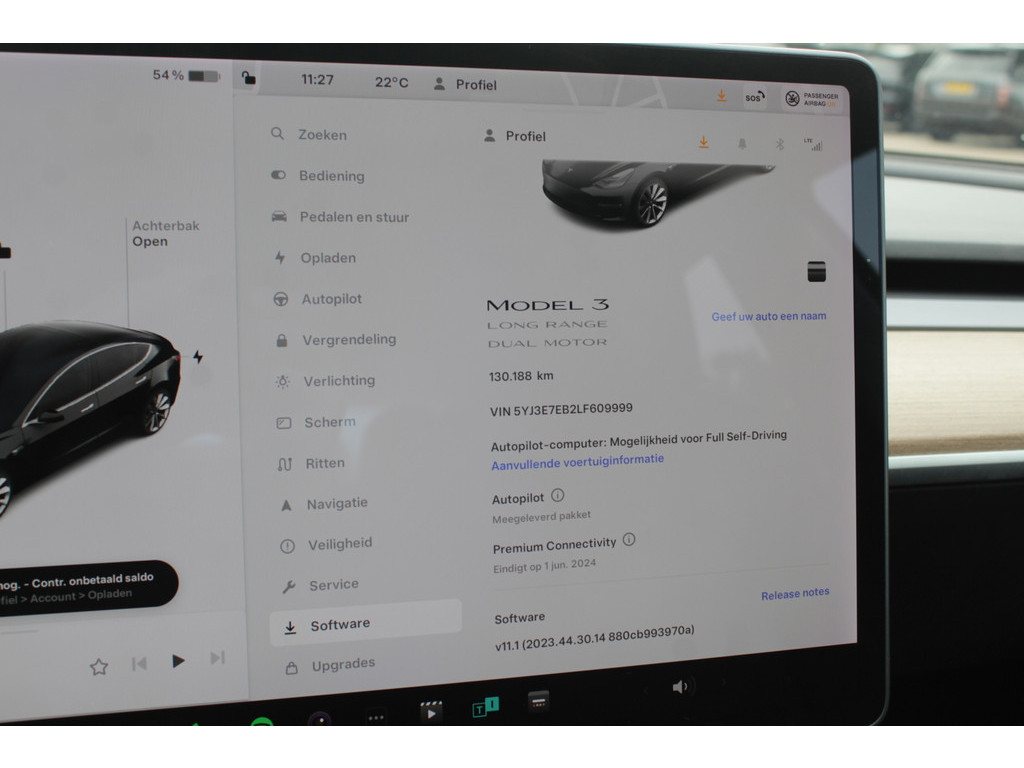Tesla Tesla