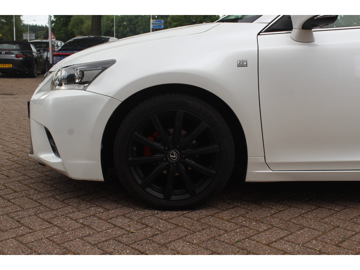 Lexus Lexus