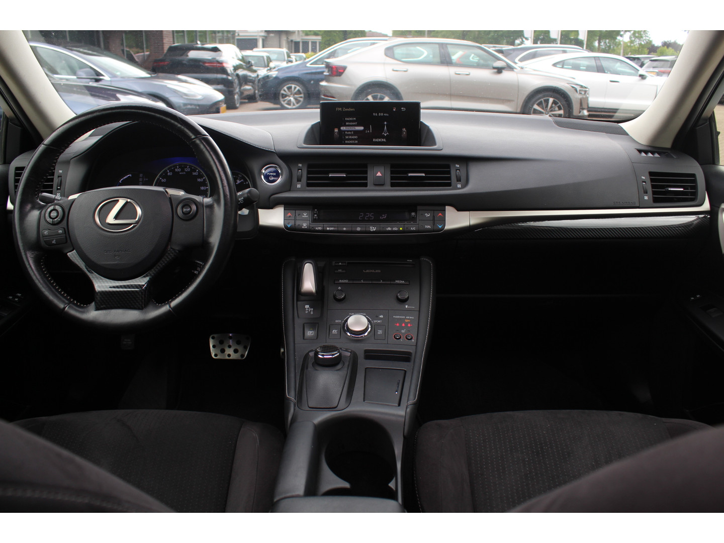 Lexus Lexus