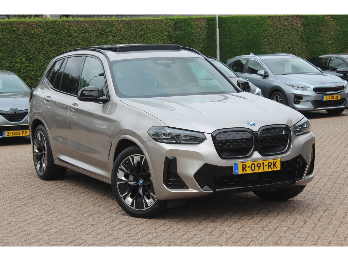 BMW BMW