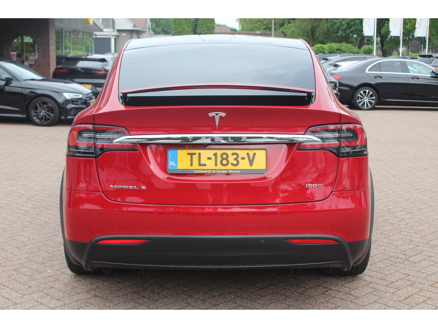 Tesla Tesla