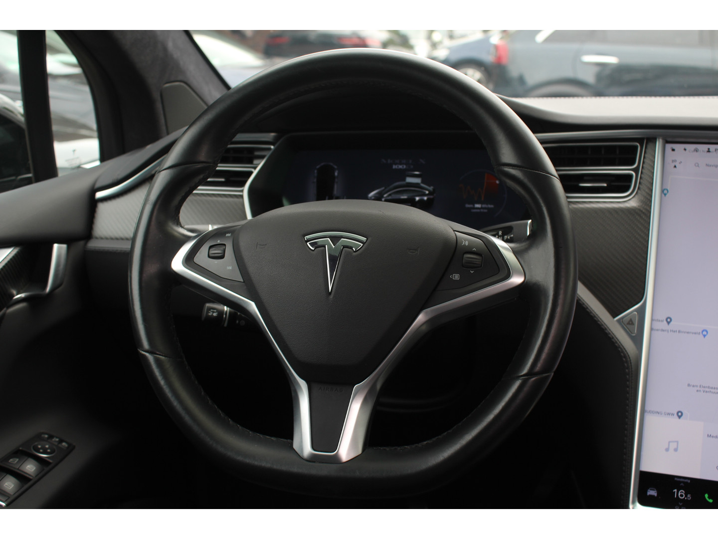 Tesla Tesla