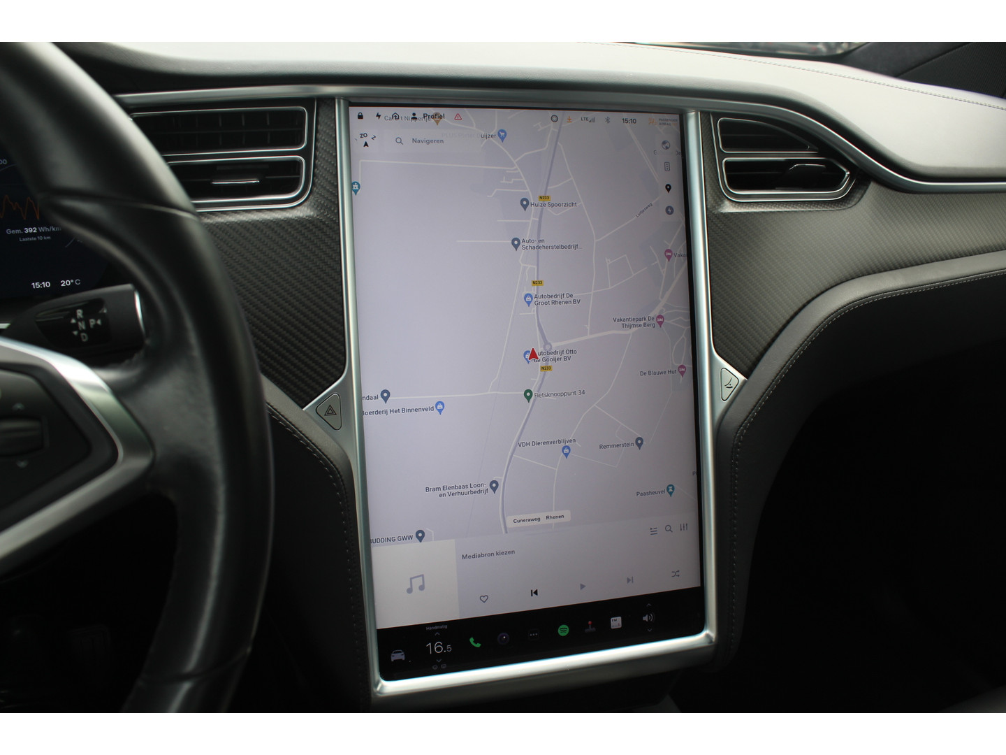 Tesla Tesla