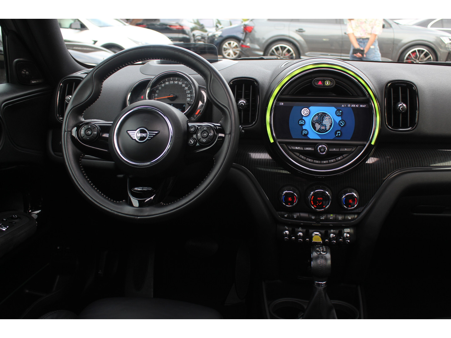 MINI MINI