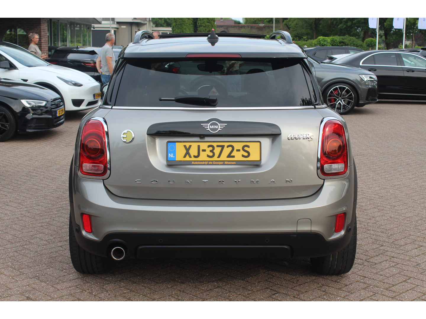 MINI MINI