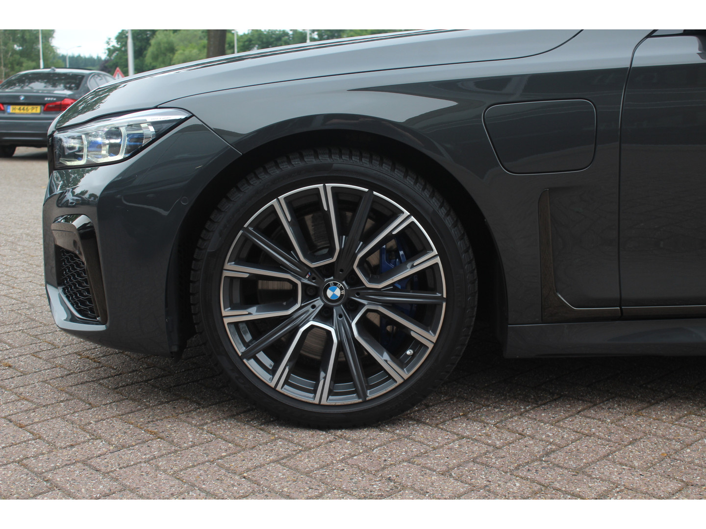 BMW BMW