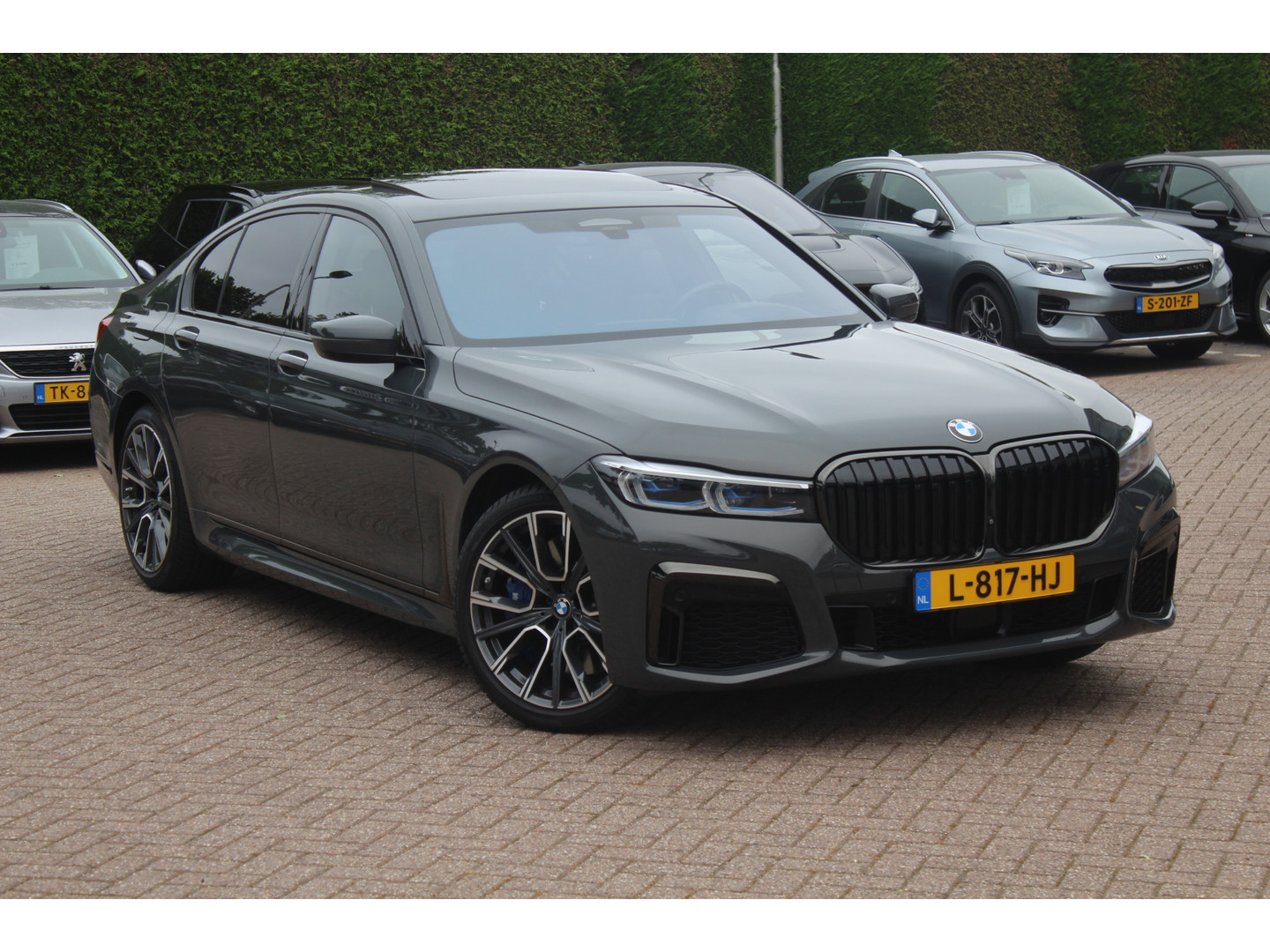BMW BMW